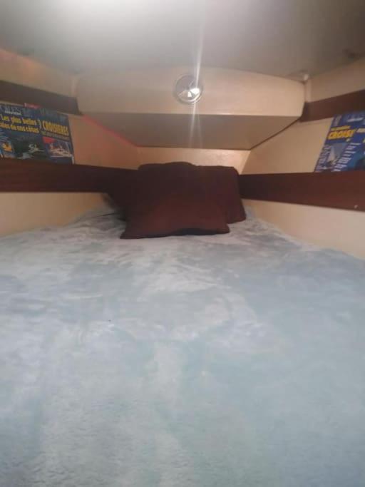 Super Voilier Eve Hotel กรุยซ็อง ภายนอก รูปภาพ